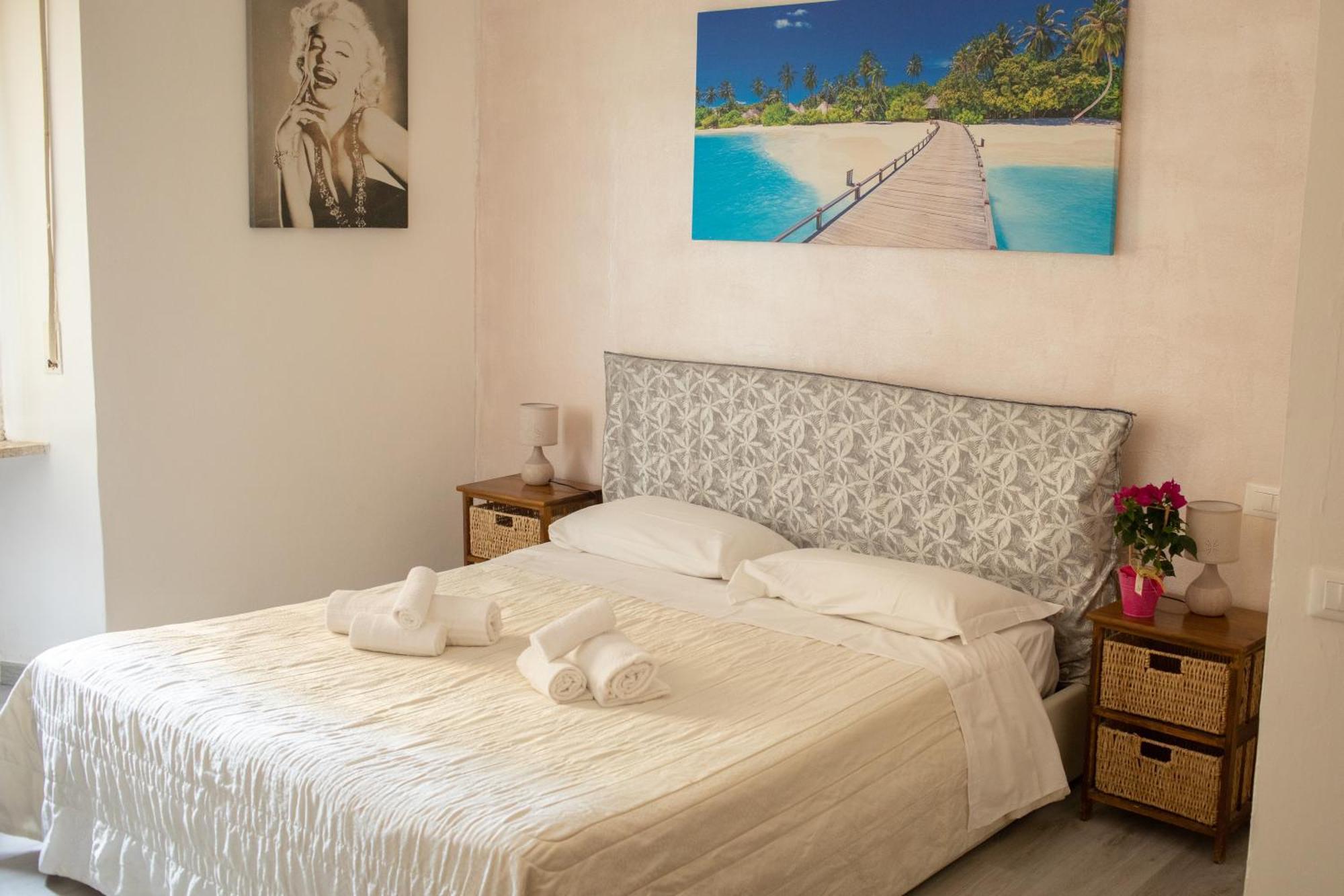 Hotel Ariston Πιομπίνο Εξωτερικό φωτογραφία