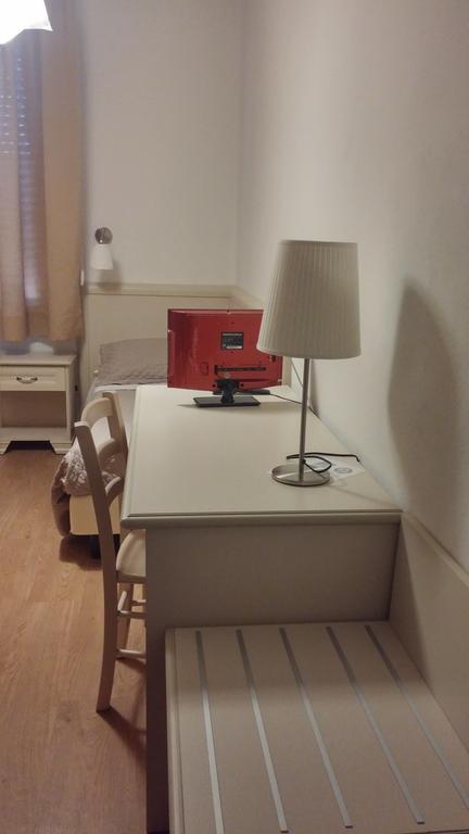 Hotel Ariston Πιομπίνο Εξωτερικό φωτογραφία
