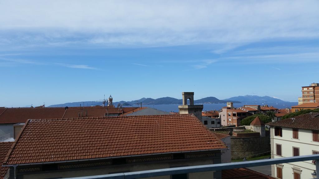 Hotel Ariston Πιομπίνο Εξωτερικό φωτογραφία