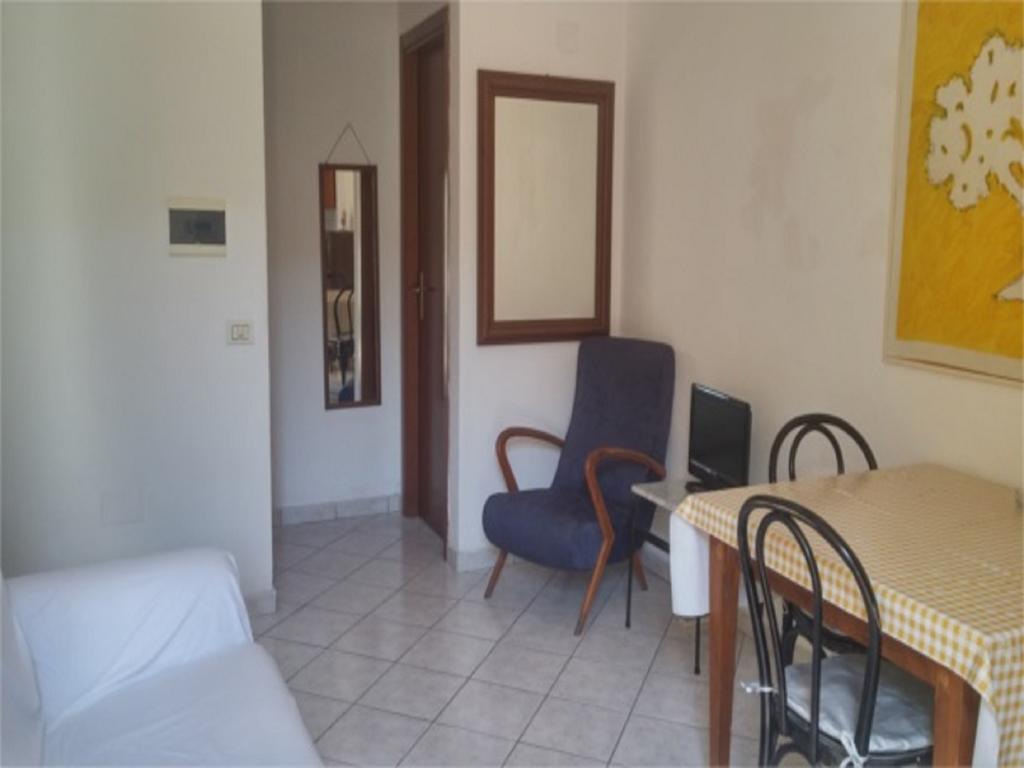 Hotel Ariston Πιομπίνο Εξωτερικό φωτογραφία
